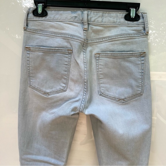 GAP Women’s Light Wash Always Skinny High Rise Jeans Size 24 Regular - Picture 6 of 10